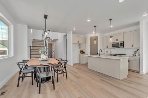 Tiny photo for 1327 N 1475 E E #31, Payson, UT 84651 (MLS # 2135781)