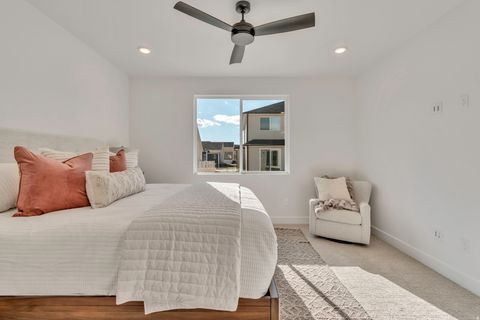 Tiny photo for 1327 N 1475 E E #31, Payson, UT 84651 (MLS # 2135781)