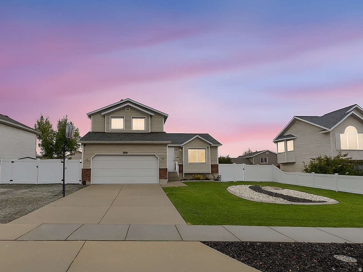 EASTLAND ESTATES - Residential