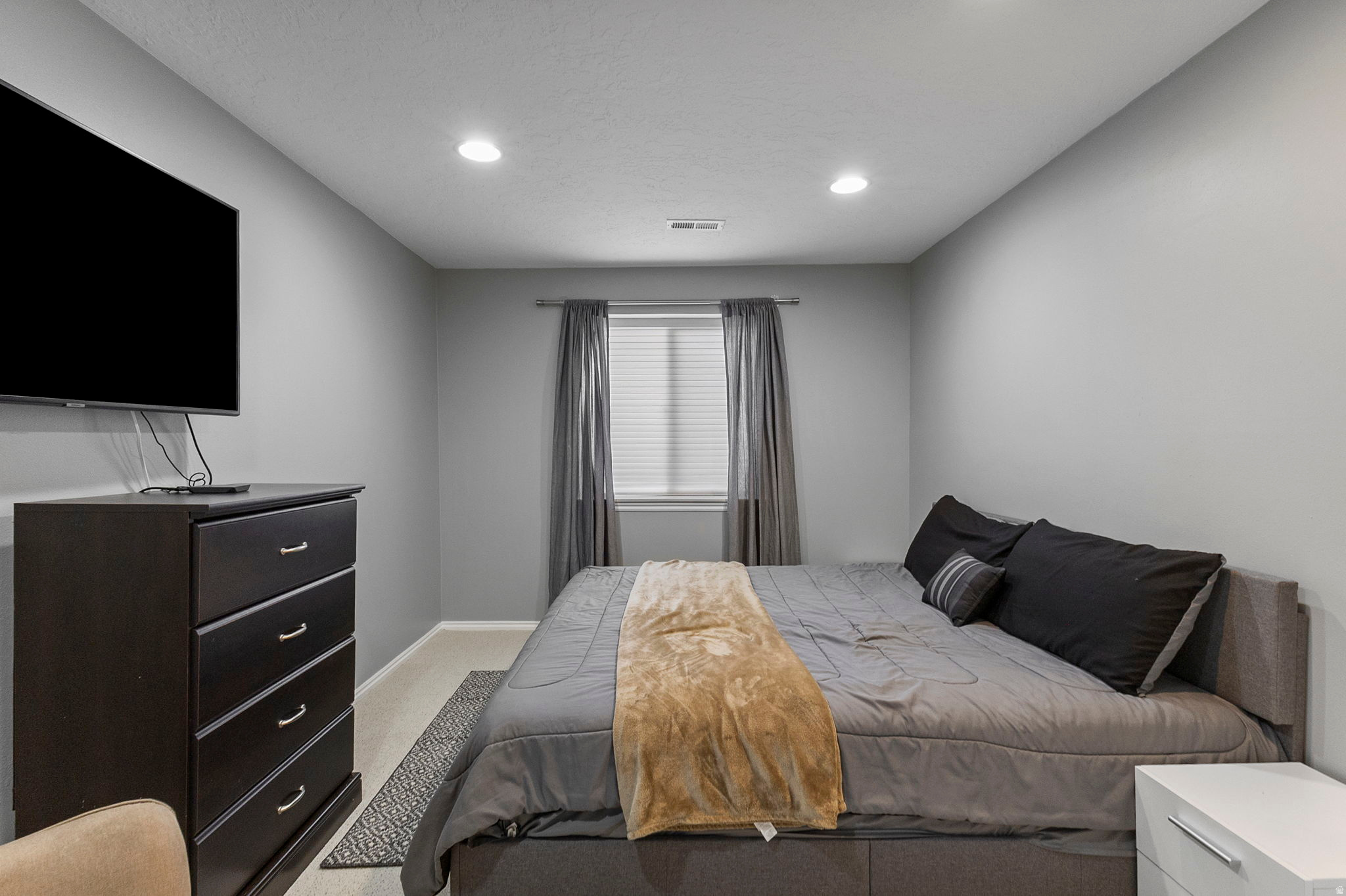 EASTLAND ESTATES - Residential