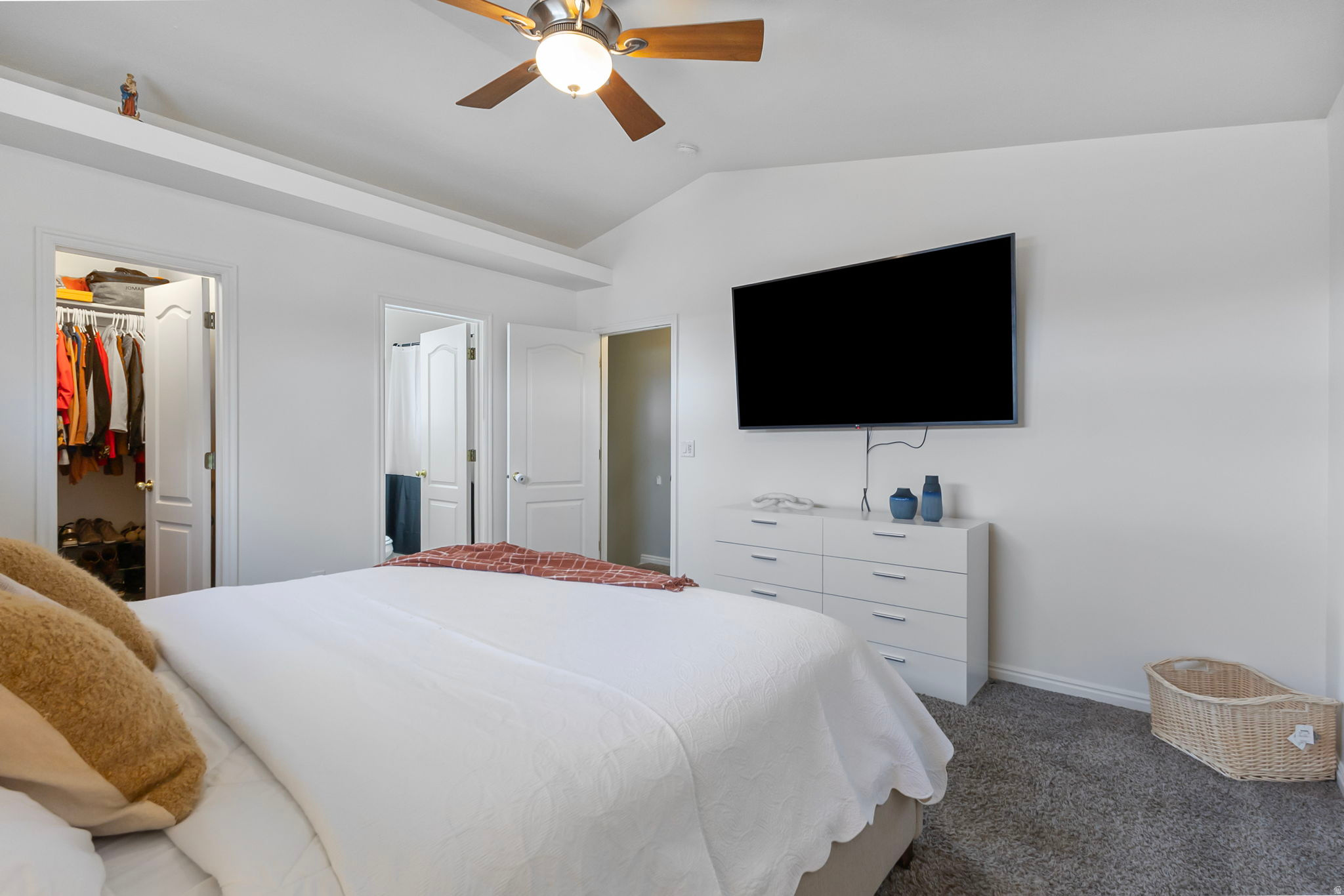 EASTLAND ESTATES - Residential