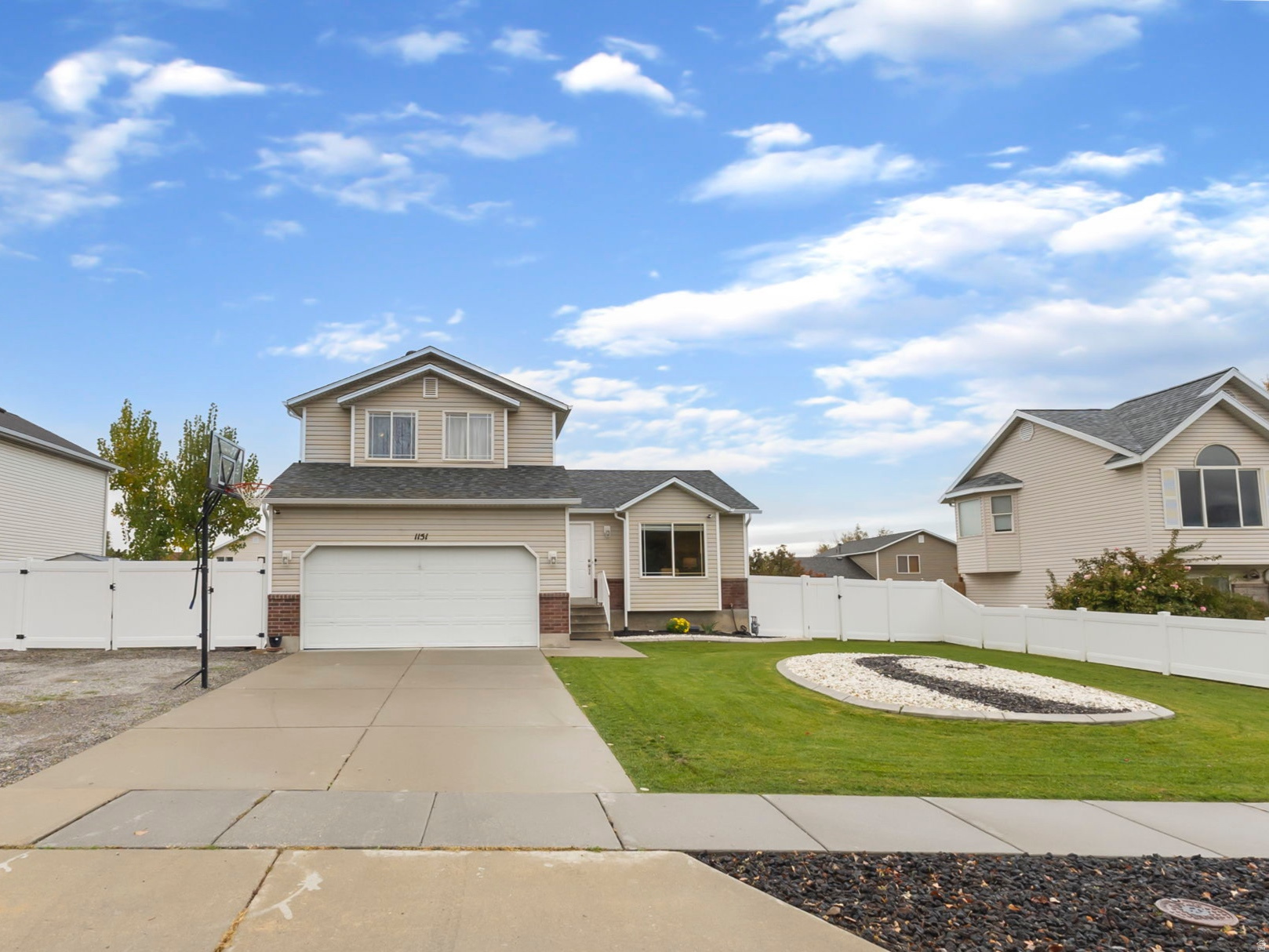 EASTLAND ESTATES - Residential