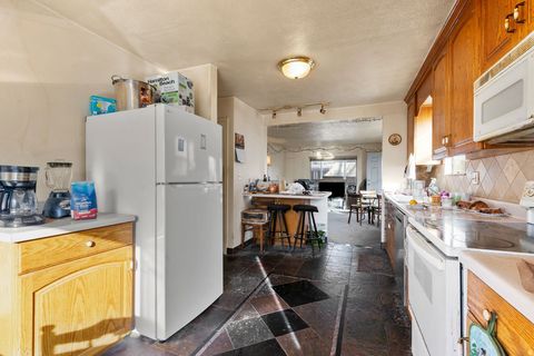 Tiny photo for 3250 S 600 E, South Salt Lake, UT 84106 (MLS # 2125181)
