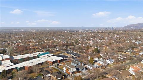 Tiny photo for 2758 S MELBOURNE ST, Salt Lake City, UT 84106 (MLS # 2135156)