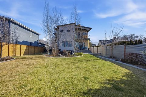 Tiny photo for 2758 S MELBOURNE ST, Salt Lake City, UT 84106 (MLS # 2135156)