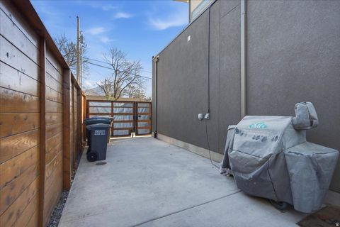 Tiny photo for 2758 S MELBOURNE ST, Salt Lake City, UT 84106 (MLS # 2135156)