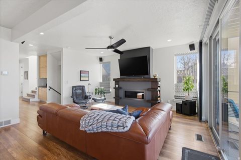 Tiny photo for 2758 S MELBOURNE ST, Salt Lake City, UT 84106 (MLS # 2135156)