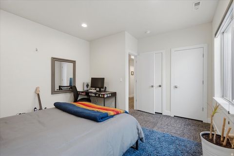 Tiny photo for 2758 S MELBOURNE ST, Salt Lake City, UT 84106 (MLS # 2135156)