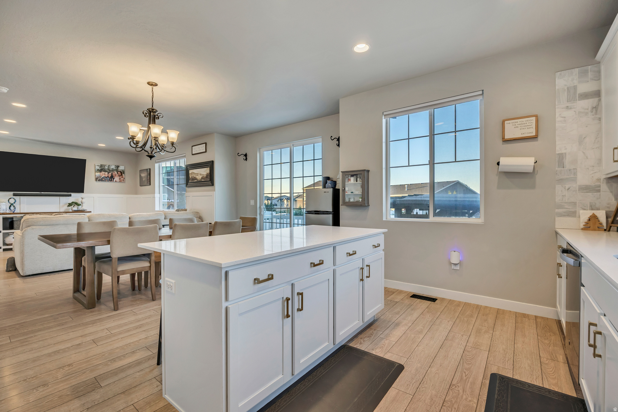 STANSBURY PL CLT6025 - Residential