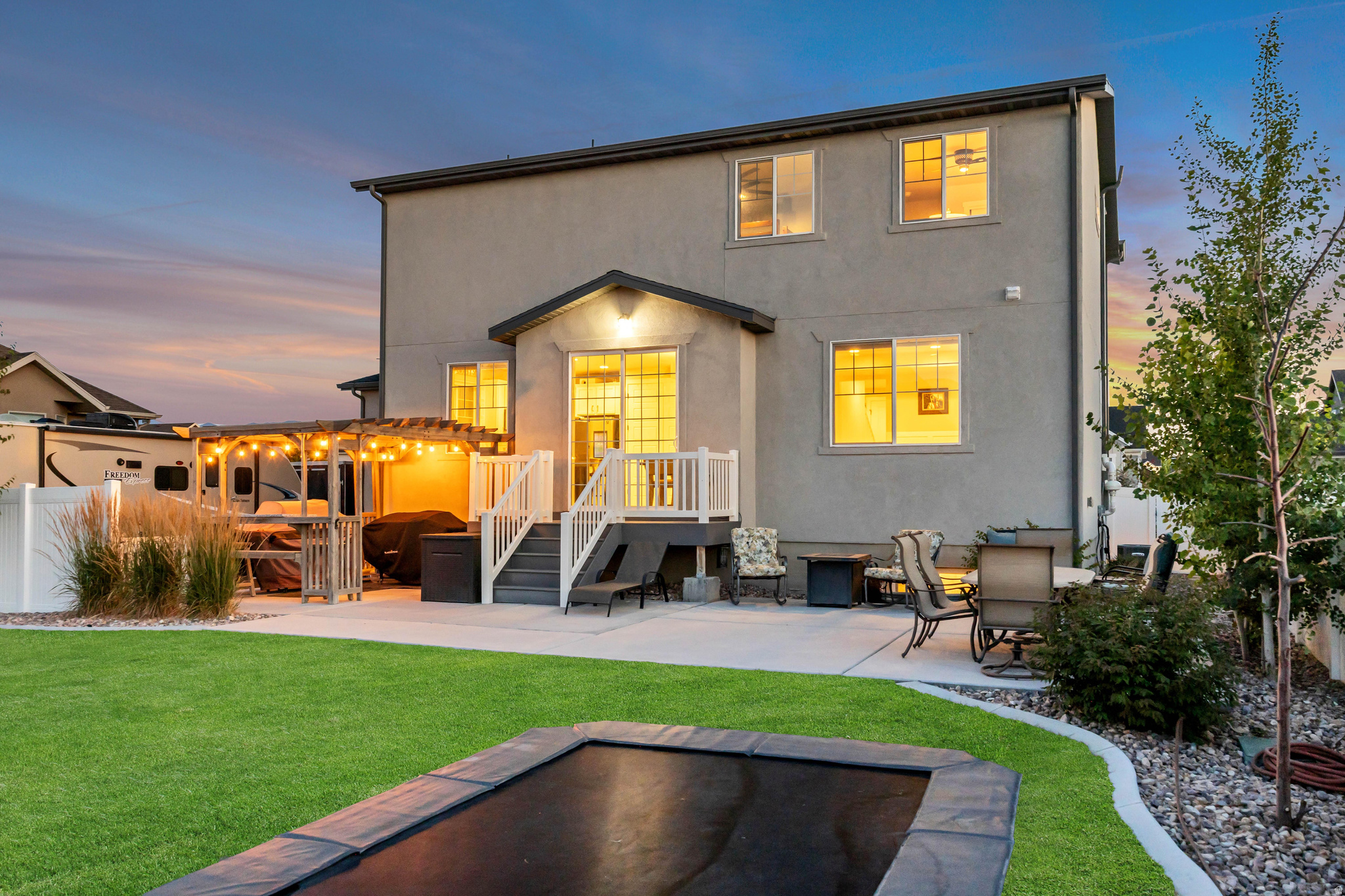 STANSBURY PL CLT6025 - Residential