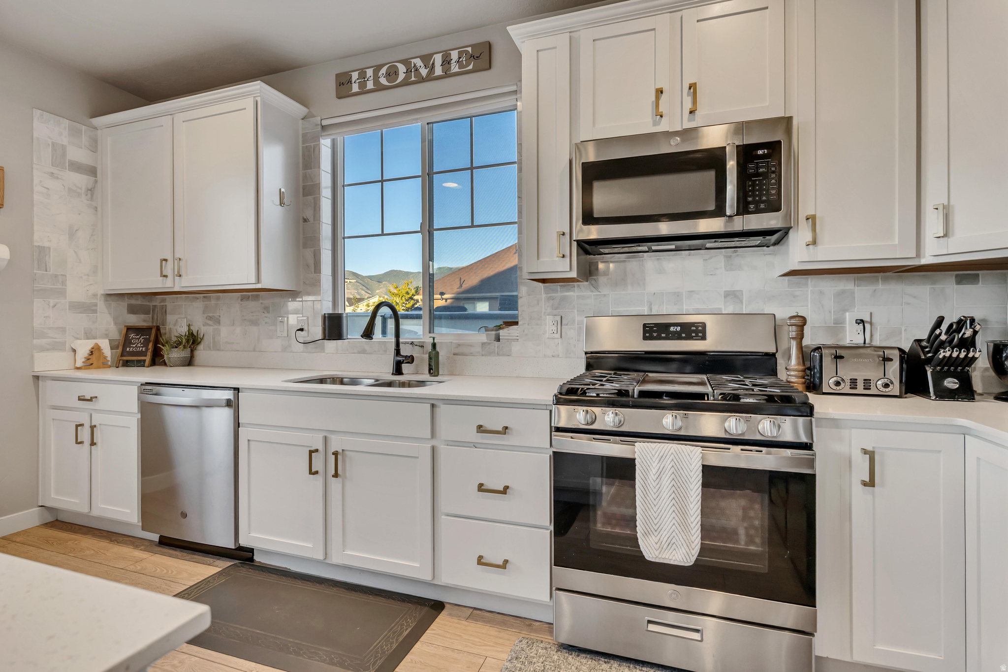 STANSBURY PL CLT6025 - Residential