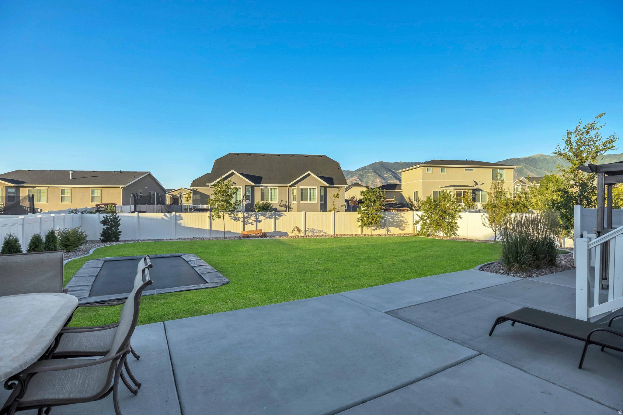 STANSBURY PL CLT6025 - Residential