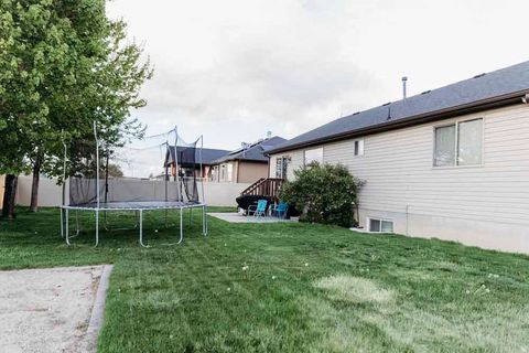 Tiny photo for 5655 S 4525 W, Hooper, UT 84315 (MLS # 2152987)