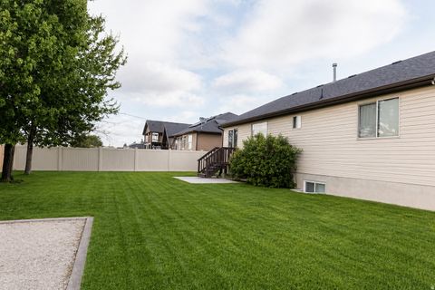 Tiny photo for 5655 S 4525 W, Hooper, UT 84315 (MLS # 2152987)