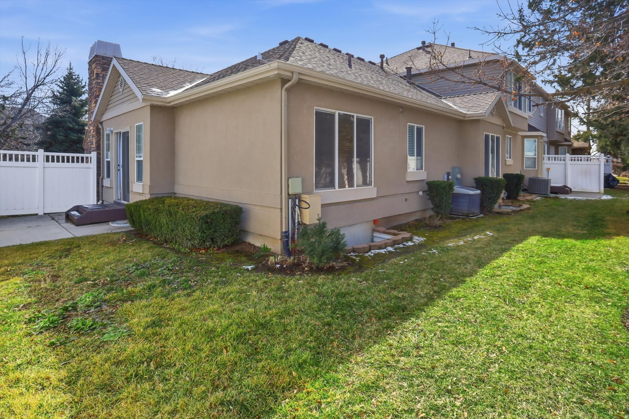 CLEARWATER COVE - Residential