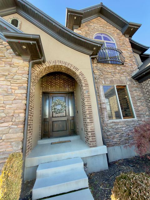Tiny photo for 2139 N BANBURY CT, Lehi, UT 84043 (MLS # 2129412)