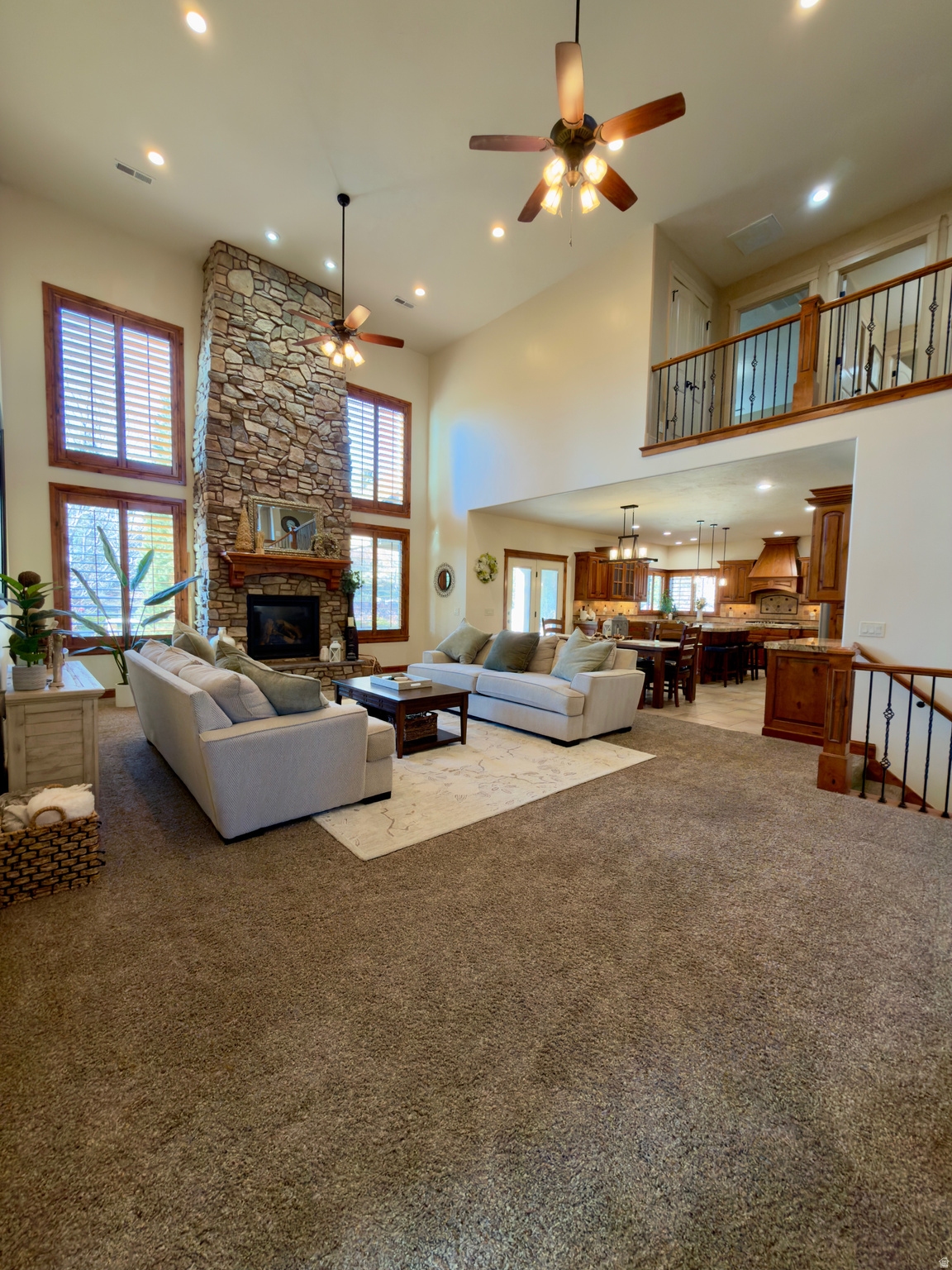 BANBURY COURT - Residential