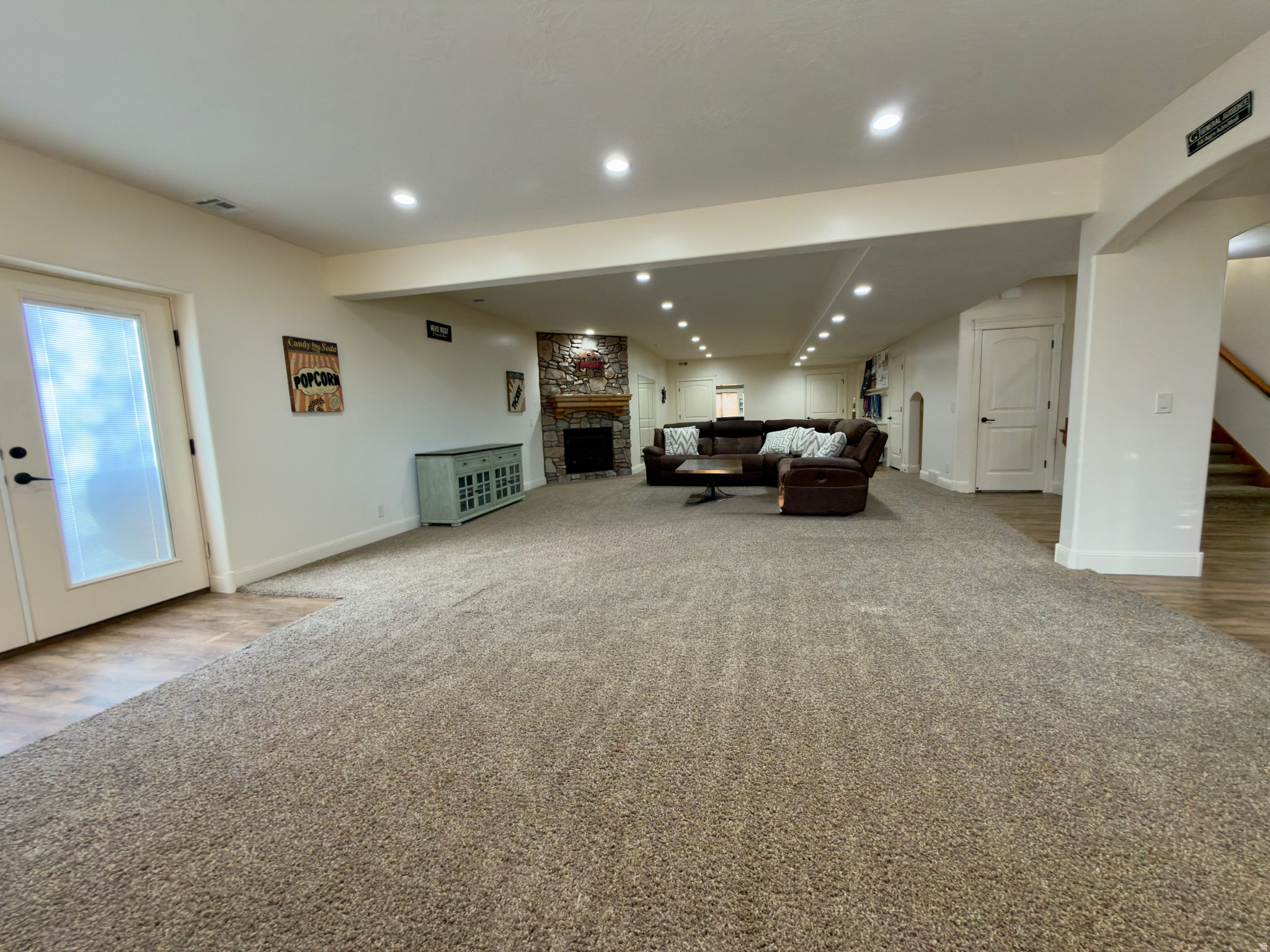 BANBURY COURT - Residential