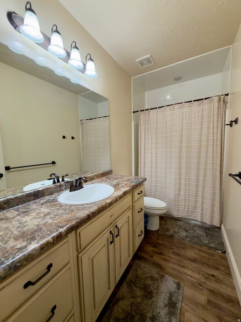 Tiny photo for 2139 N BANBURY CT, Lehi, UT 84043 (MLS # 2129412)