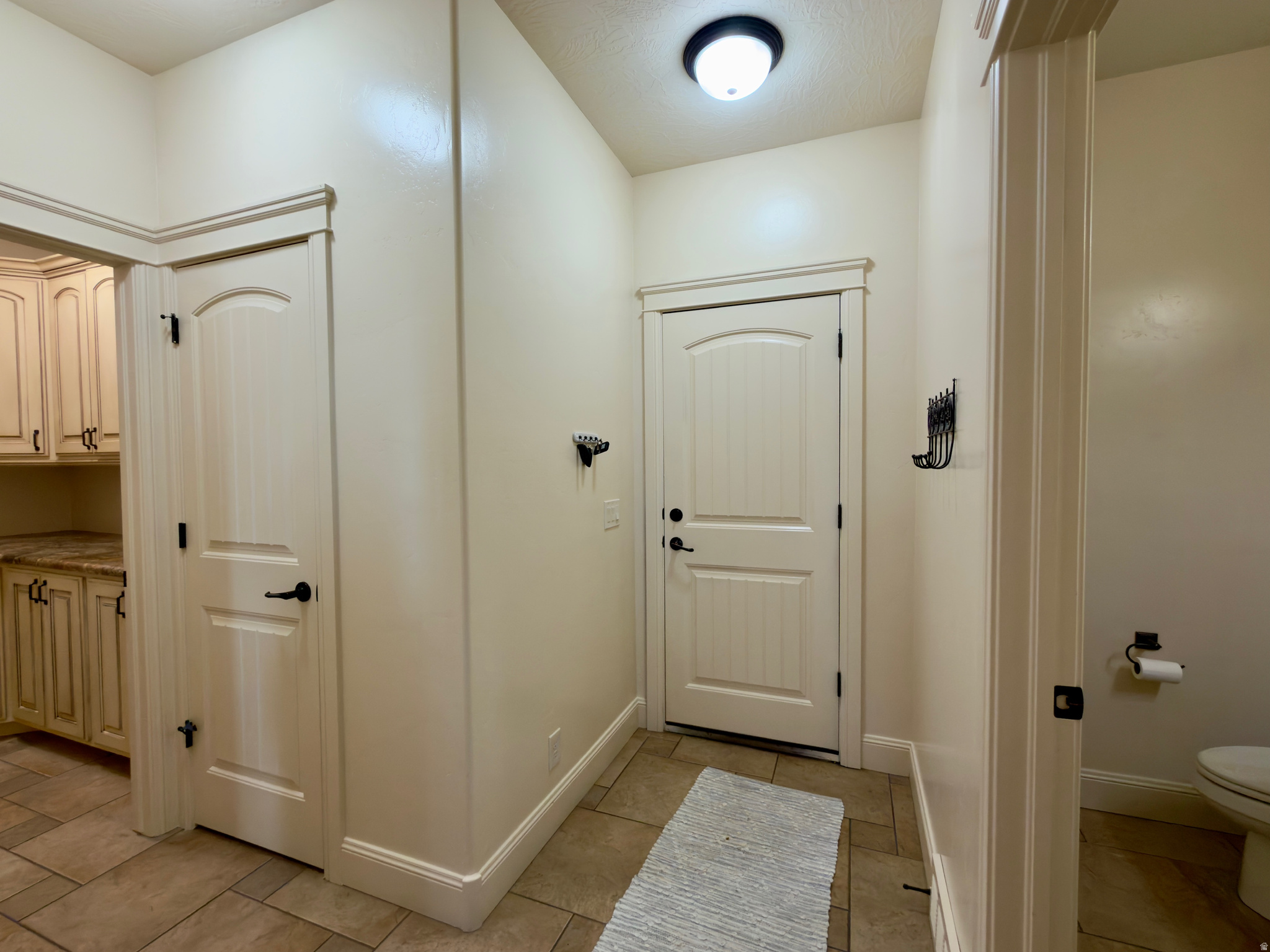 BANBURY COURT - Residential