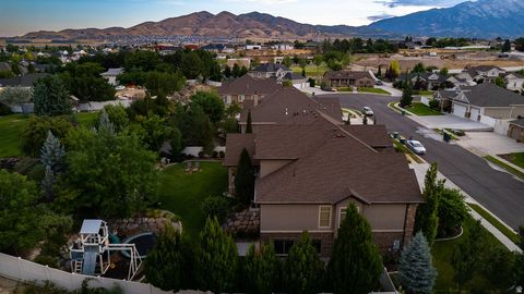 Tiny photo for 2139 N BANBURY CT, Lehi, UT 84043 (MLS # 2129412)