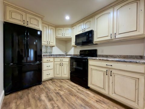 Tiny photo for 2139 N BANBURY CT, Lehi, UT 84043 (MLS # 2129412)