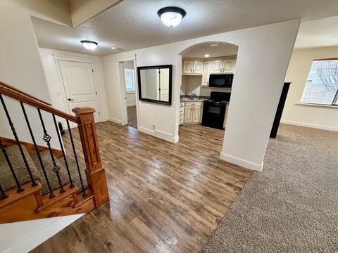 Tiny photo for 2139 N BANBURY CT, Lehi, UT 84043 (MLS # 2129412)