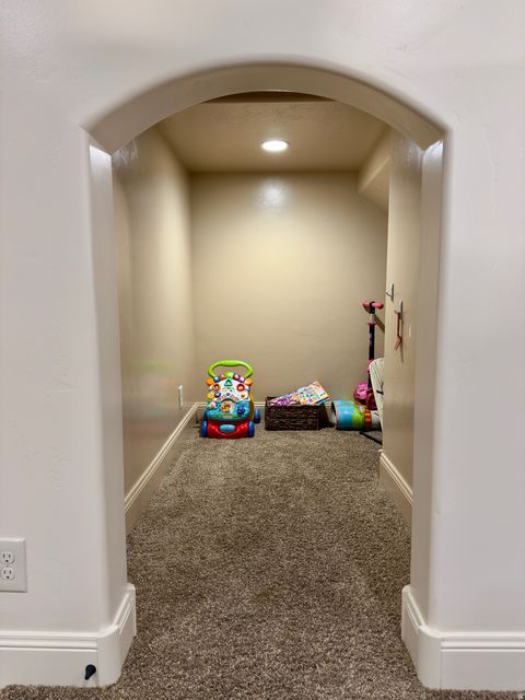 Tiny photo for 2139 N BANBURY CT, Lehi, UT 84043 (MLS # 2129412)