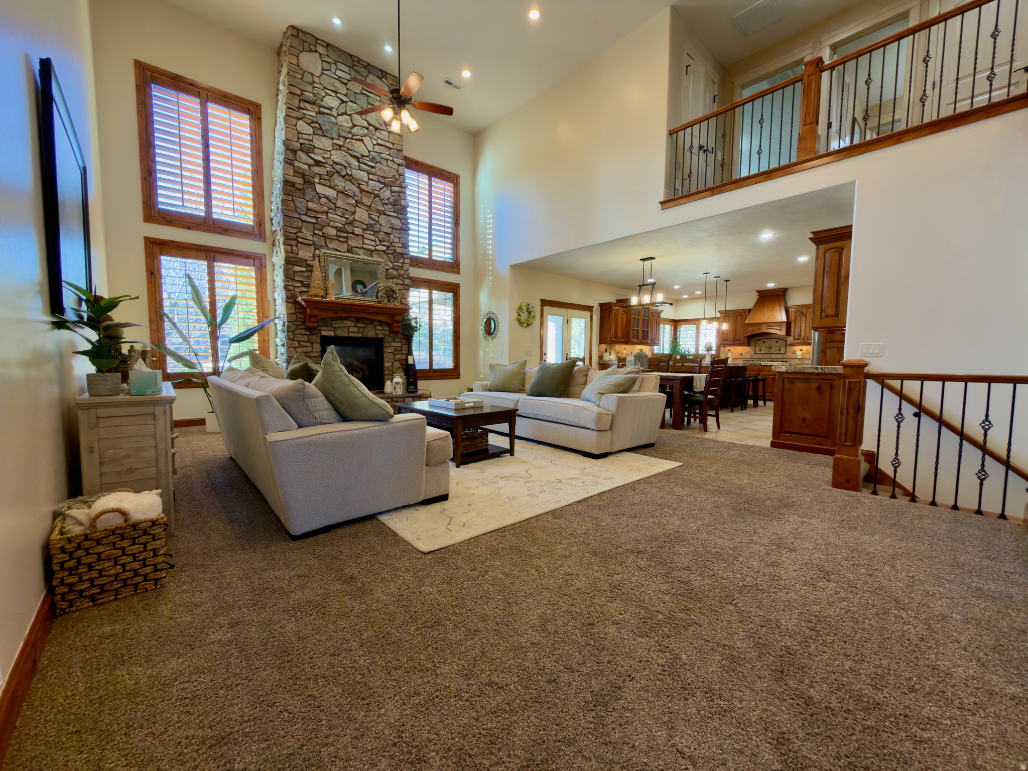 BANBURY COURT - Residential