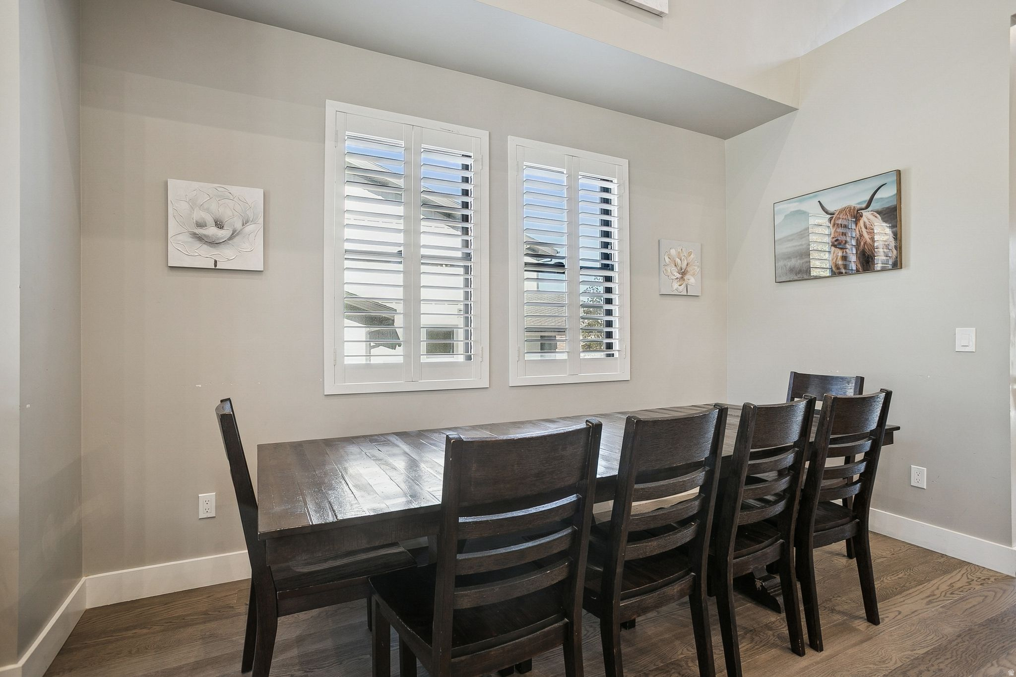 MAYFLOWER LAKESIDE - Residential