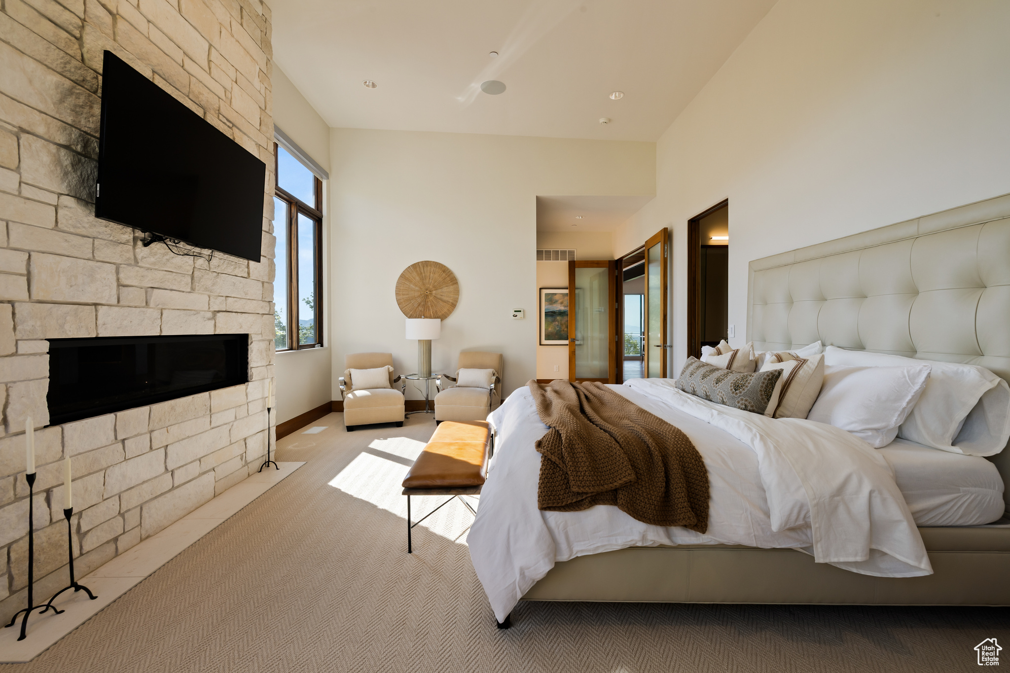 SUMMIT CREEK - Residential