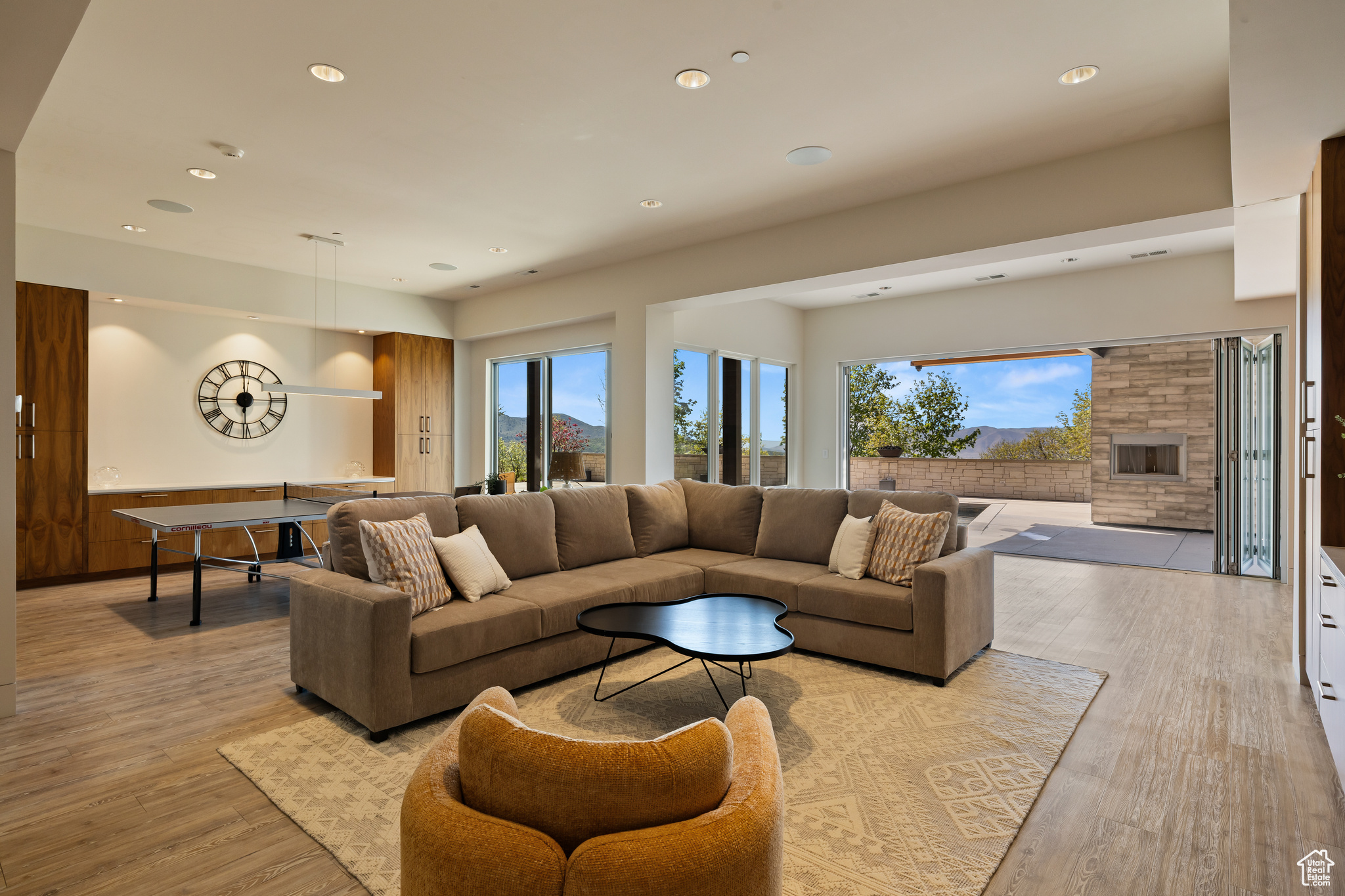 SUMMIT CREEK - Residential