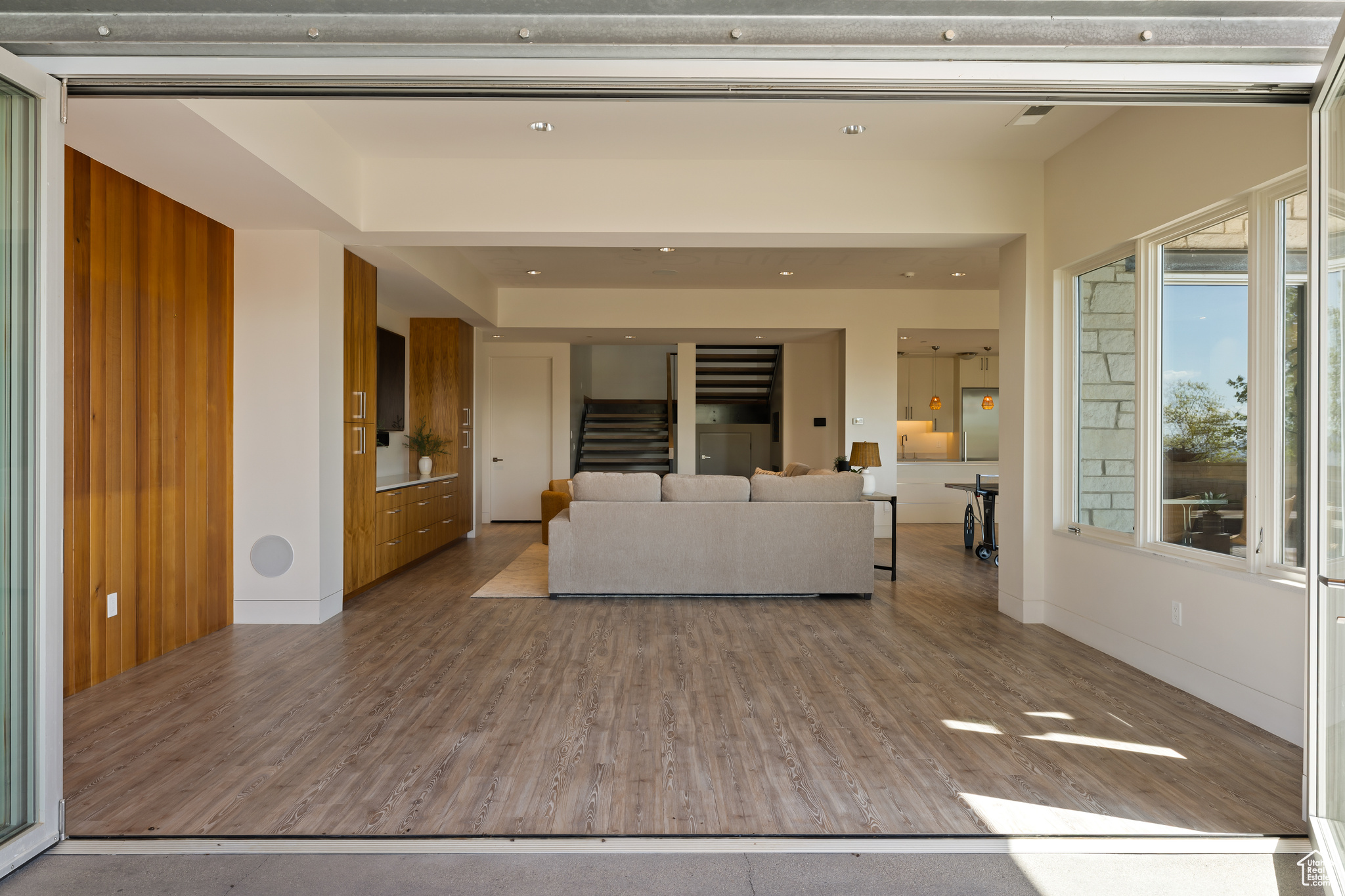 SUMMIT CREEK - Residential