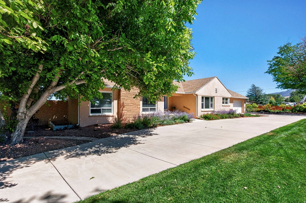 Photo of 303 E 3810 N, Enoch, UT 84721 (MLS # 2184644)