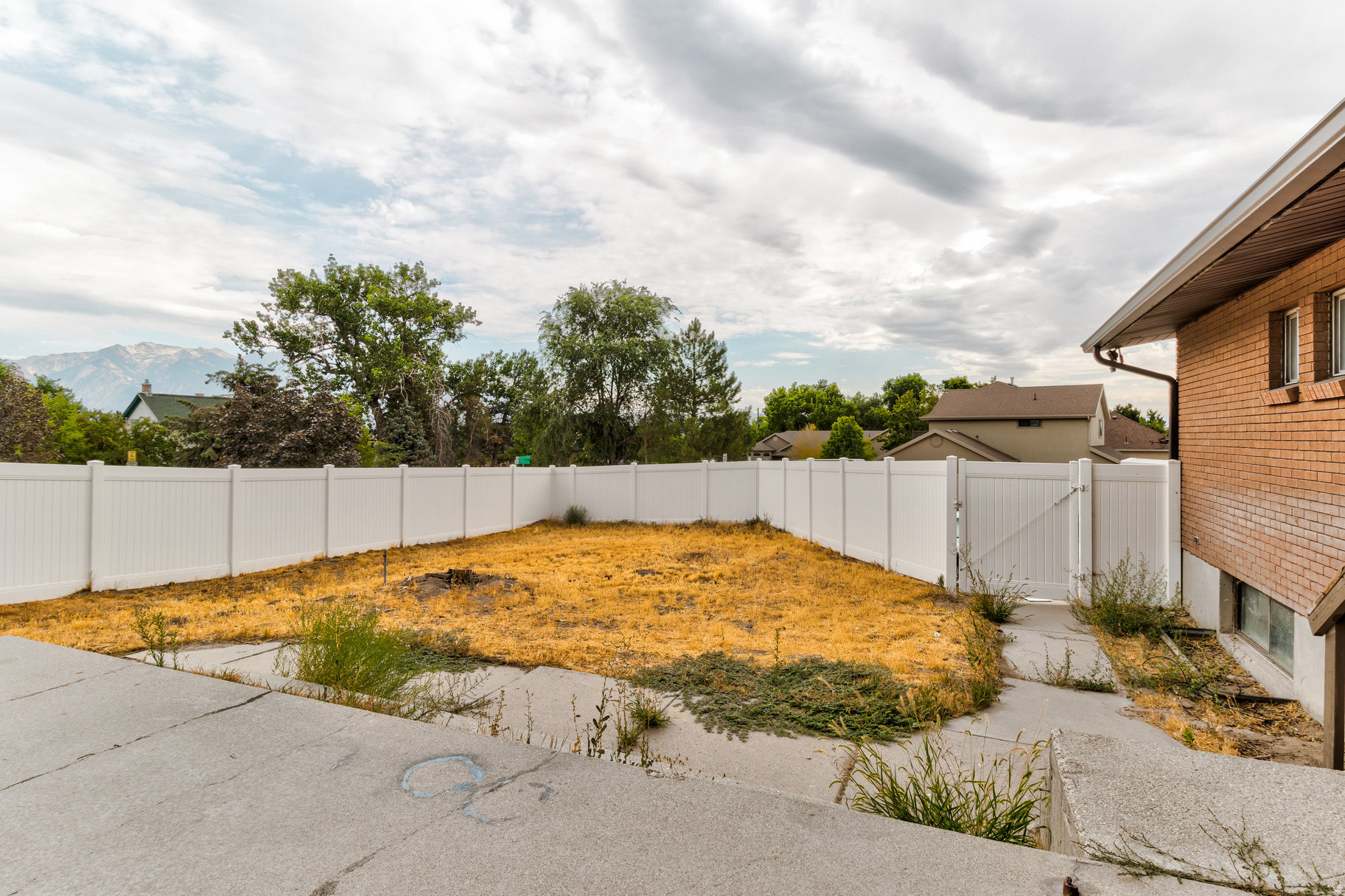 DANSIE - Residential