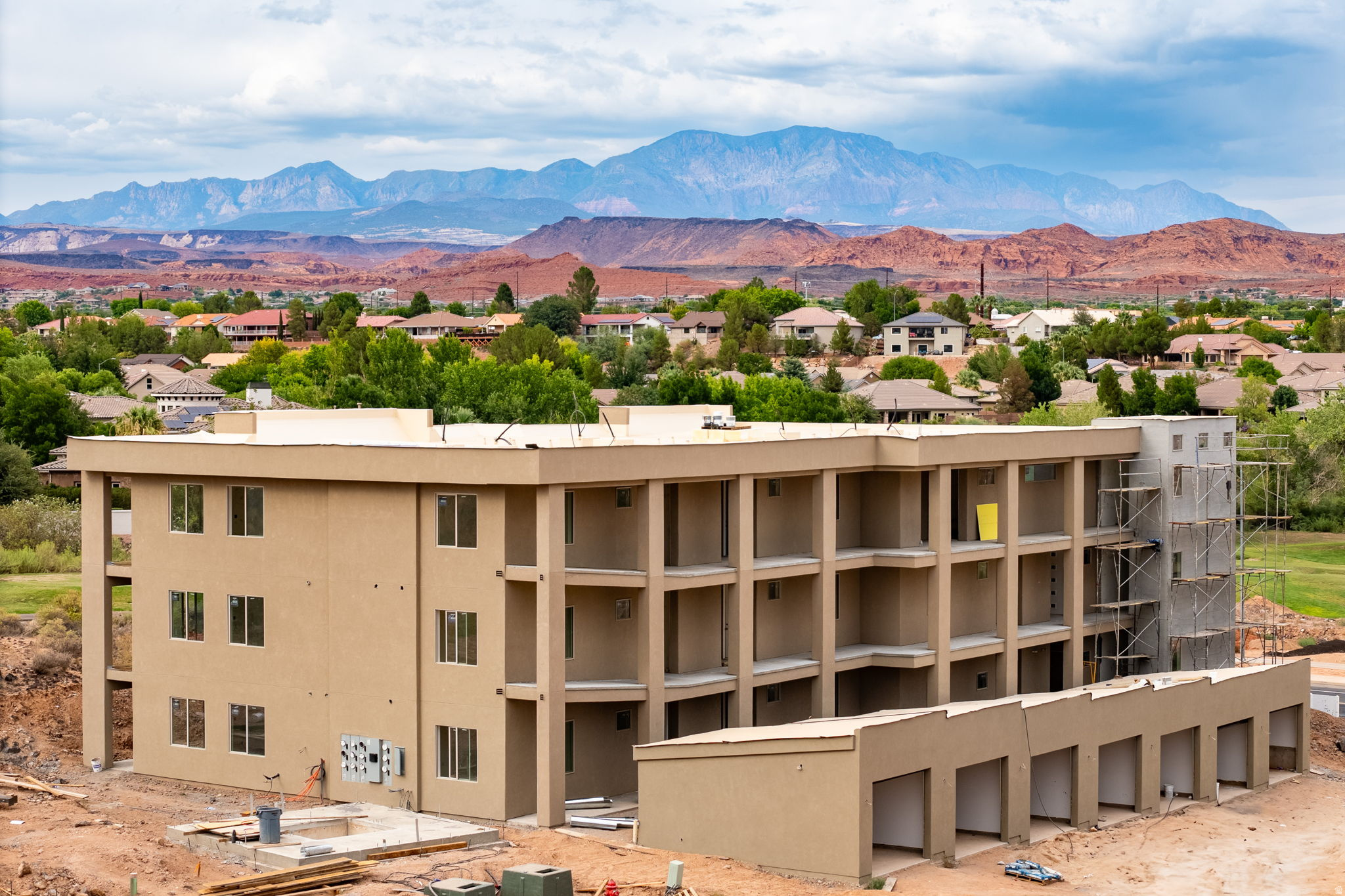 SIENNA PARK CONDOS - Residential