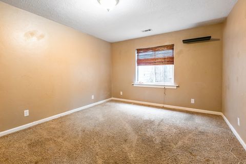 Tiny photo for 8349 S SAWTOOTH OAK DR, West Jordan, UT 84081 (MLS # 2147864)