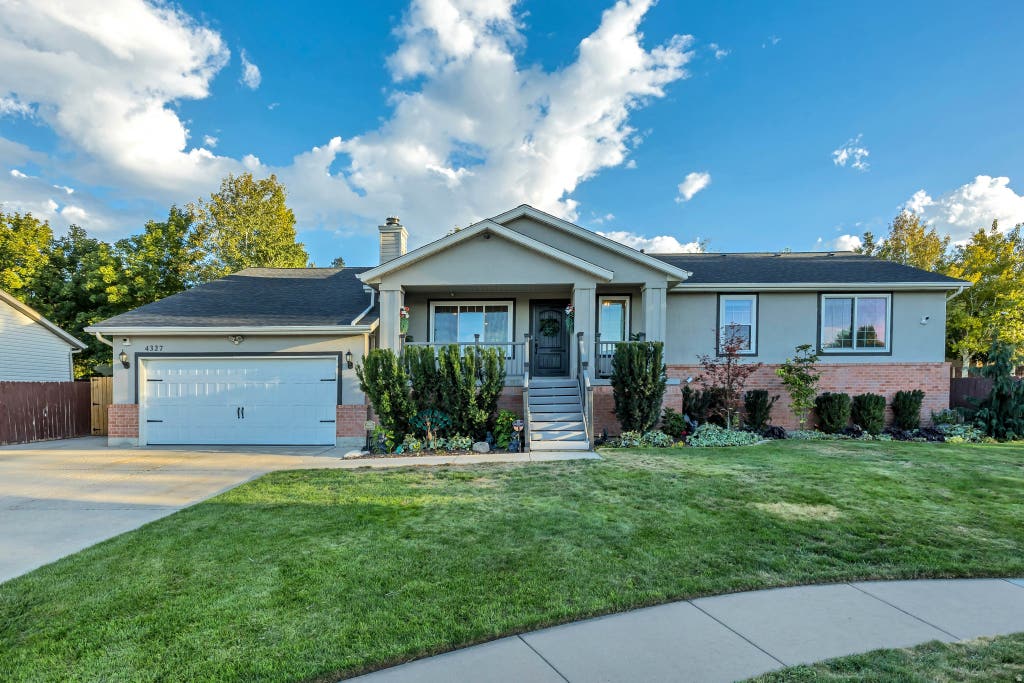 Photo of 4327 W 9380 S, West Jordan, UT 84088 (MLS # 2180357)
