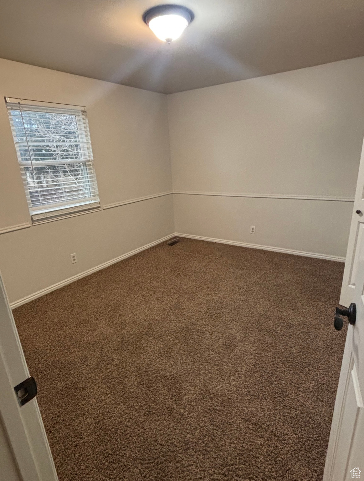 Orem, Utah 84057, United States, 5 Bedrooms Bedrooms, ,2 BathroomsBathrooms,Residential,Pending,30575