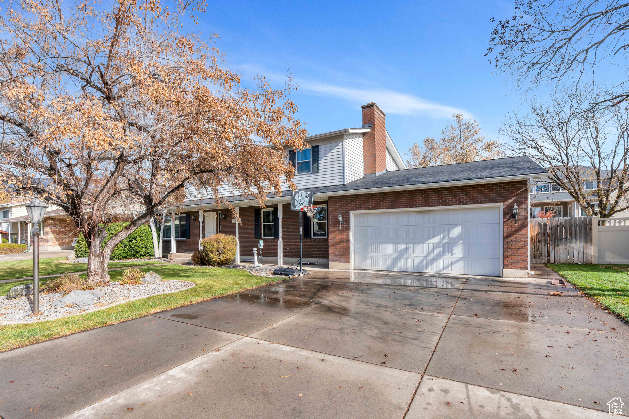 Orem, Utah 84057, United States, 5 Bedrooms Bedrooms, ,2 BathroomsBathrooms,Residential,Pending,30575