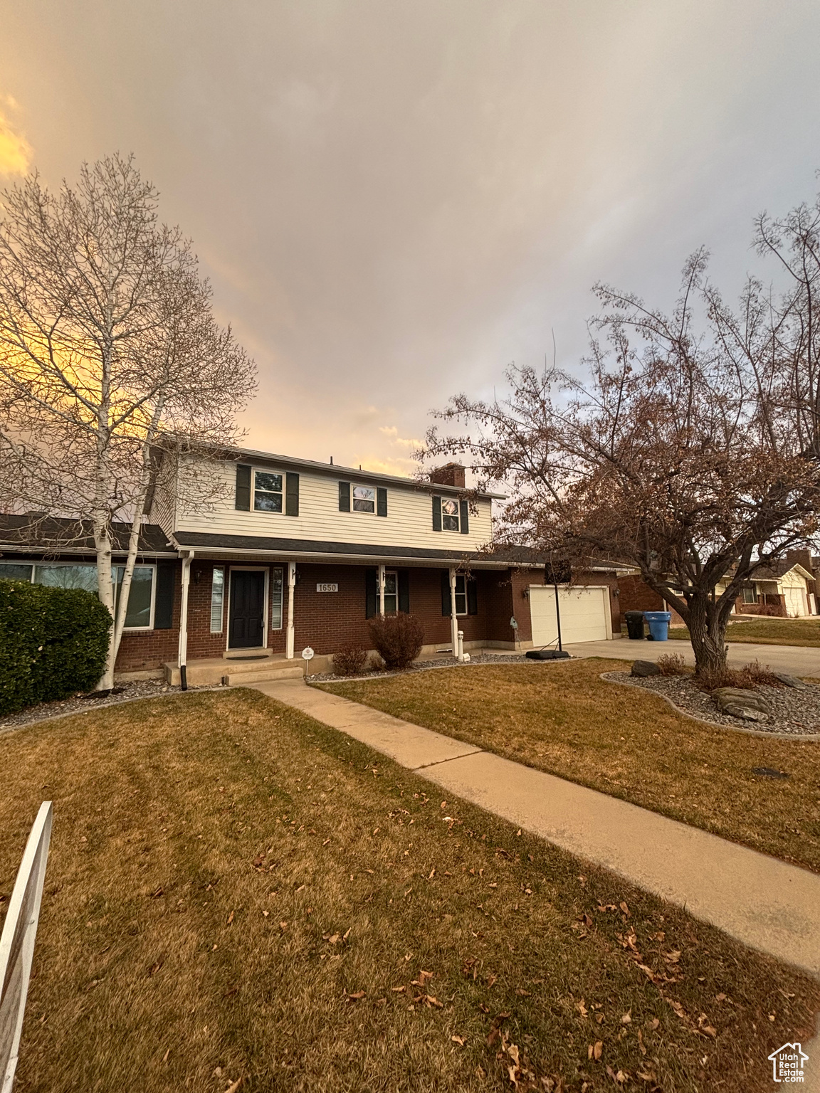 Orem, Utah 84057, United States, 5 Bedrooms Bedrooms, ,2 BathroomsBathrooms,Residential,Pending,30575