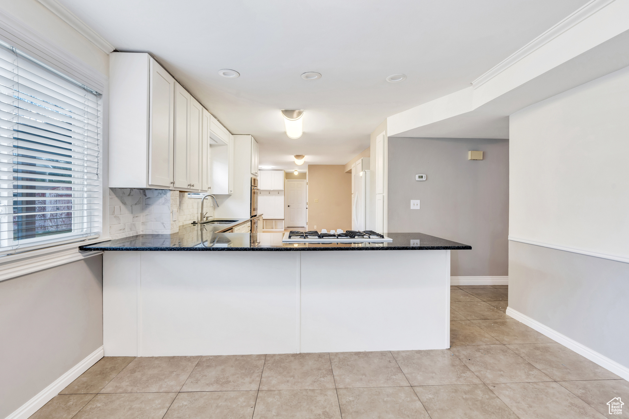 Orem, Utah 84057, United States, 5 Bedrooms Bedrooms, ,2 BathroomsBathrooms,Residential,Pending,30575