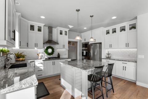 Tiny photo for 583 W DEER MEADOW DR, Saratoga Springs, UT 84045 (MLS # 2135097)