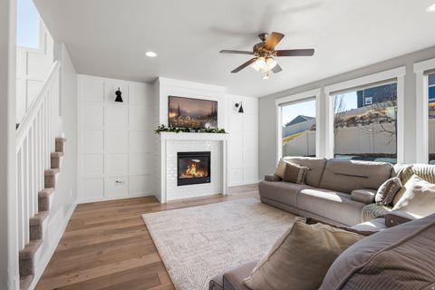 Tiny photo for 583 W DEER MEADOW DR, Saratoga Springs, UT 84045 (MLS # 2135097)