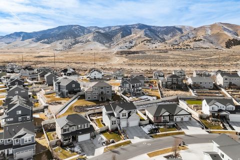 Tiny photo for 583 W DEER MEADOW DR, Saratoga Springs, UT 84045 (MLS # 2135097)