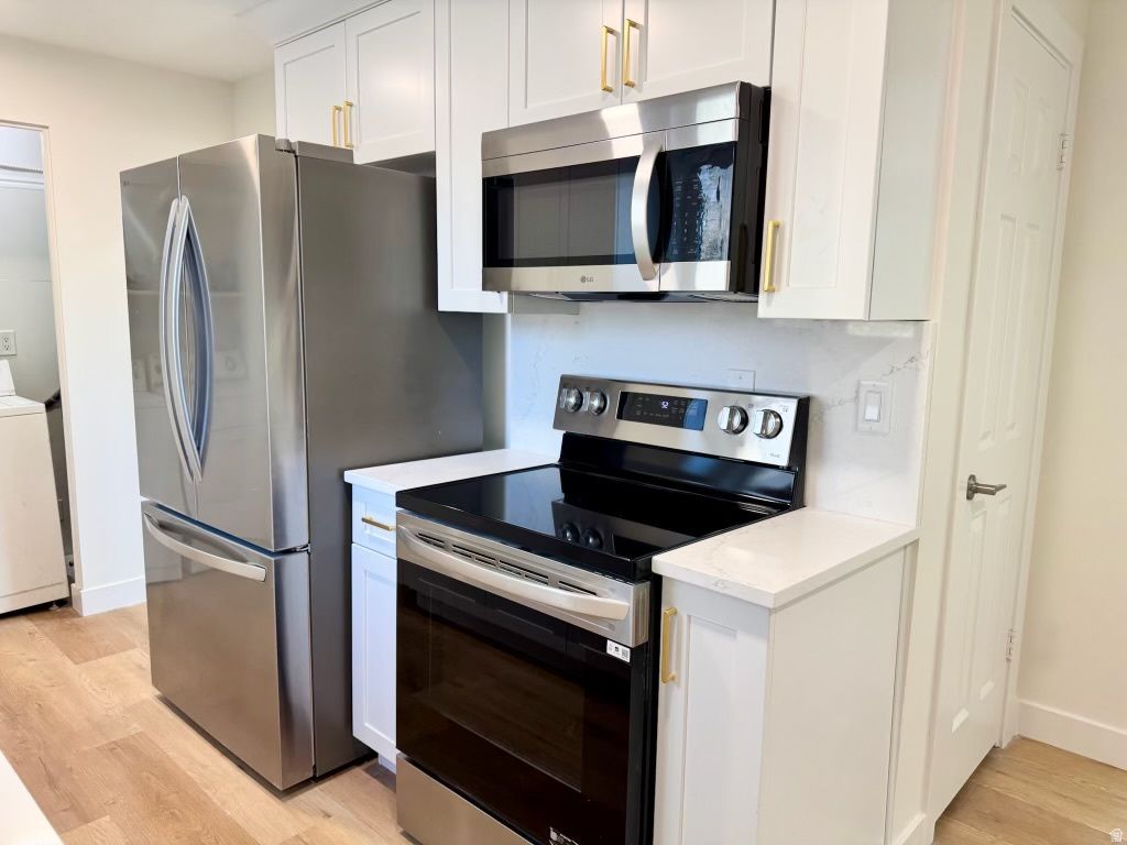 Photo of 105 E WILSON RD, North Salt Lake, UT 84054 (MLS # 2142602)