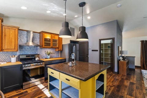 Tiny photo for 443 W 300 N, Saint George, UT 84770 (MLS # 2180474)