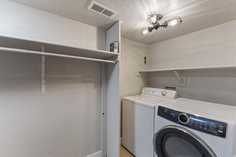 Tiny photo for 443 W 300 N, Saint George, UT 84770 (MLS # 2180474)
