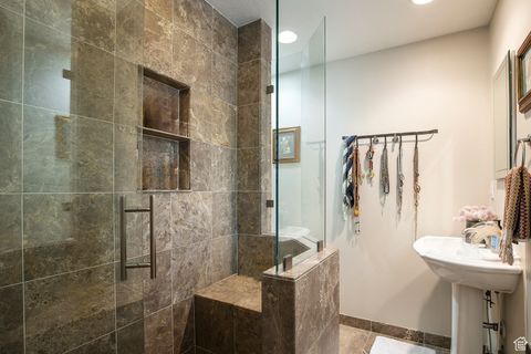 Tiny photo for 6701 S 2445 E, Cottonwood Heights, UT 84121 (MLS # 2115427)