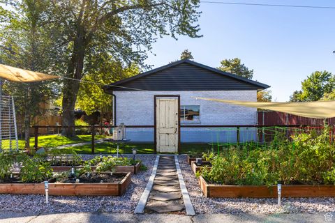 Tiny photo for 6701 S 2445 E, Cottonwood Heights, UT 84121 (MLS # 2115427)